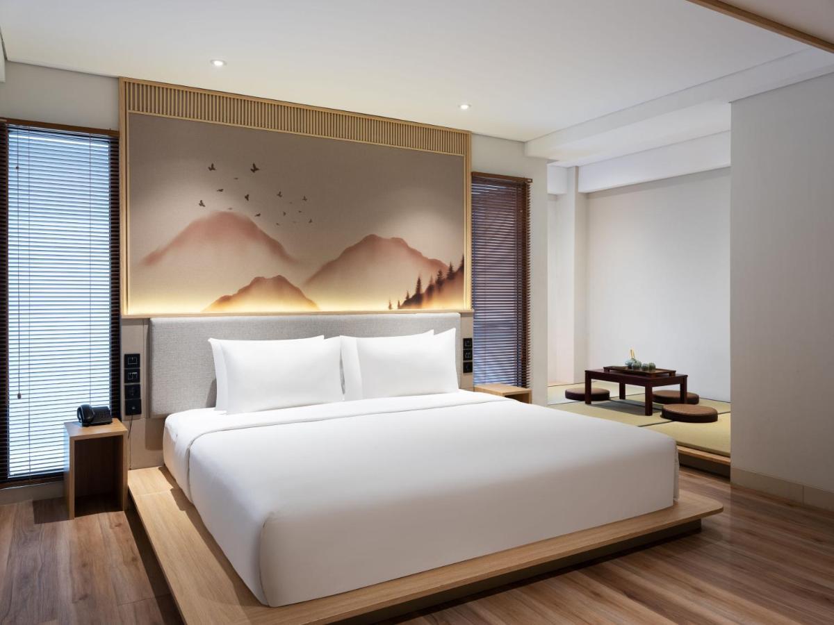 Hotel Santika Pasirkaliki バンドゥン エクステリア 写真